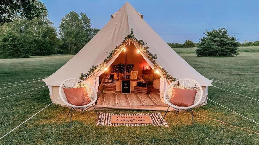 Raella Camp - Oeland Hotel บอรีโฮล์ม ภายนอก รูปภาพ